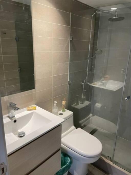 Apartamento Mall Parque Arauco. Piscina Temperada + King Bed Santiago de Chile